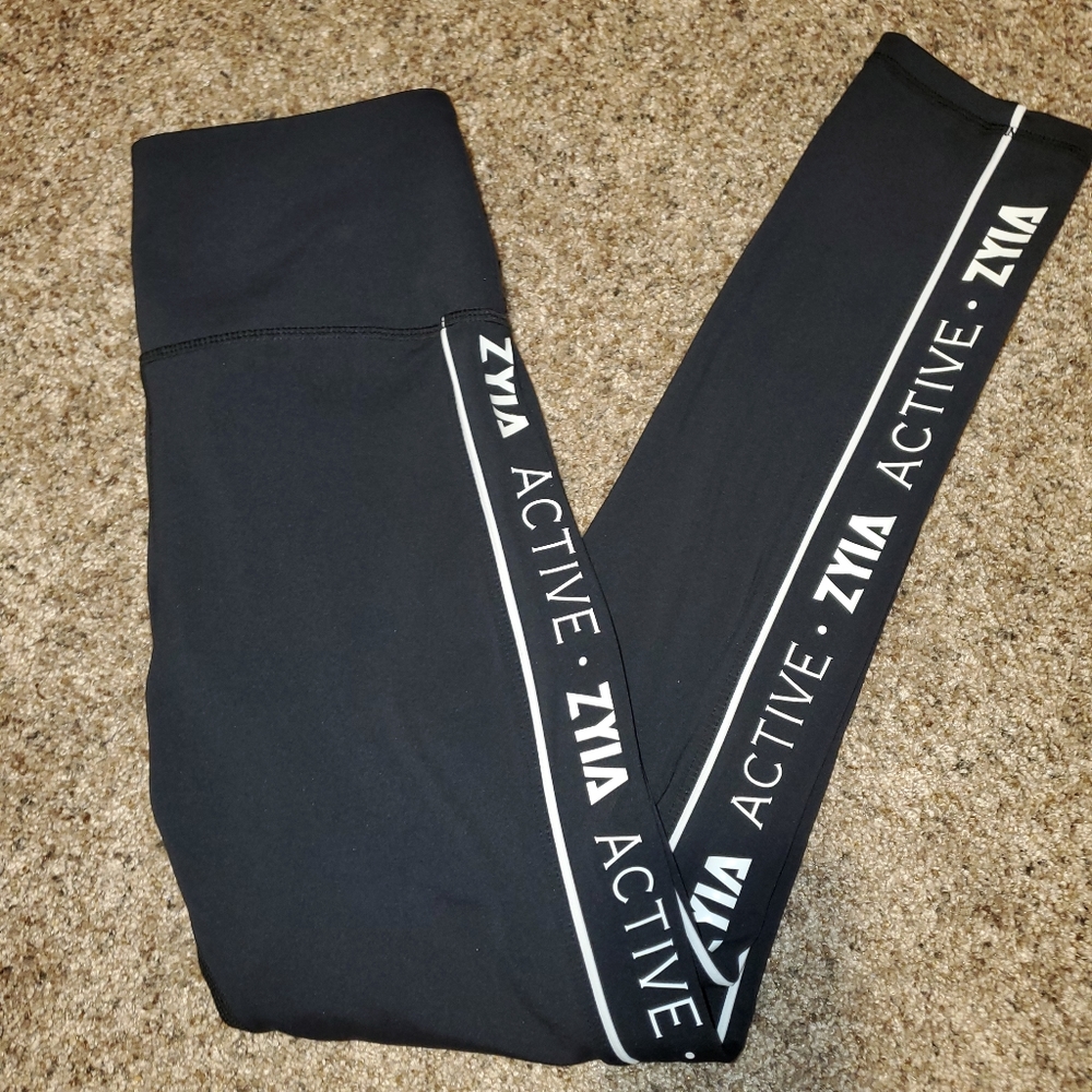 Zyia Active Black Stripe Logo Light n Tight Hi-Rise 7/8 24" legging